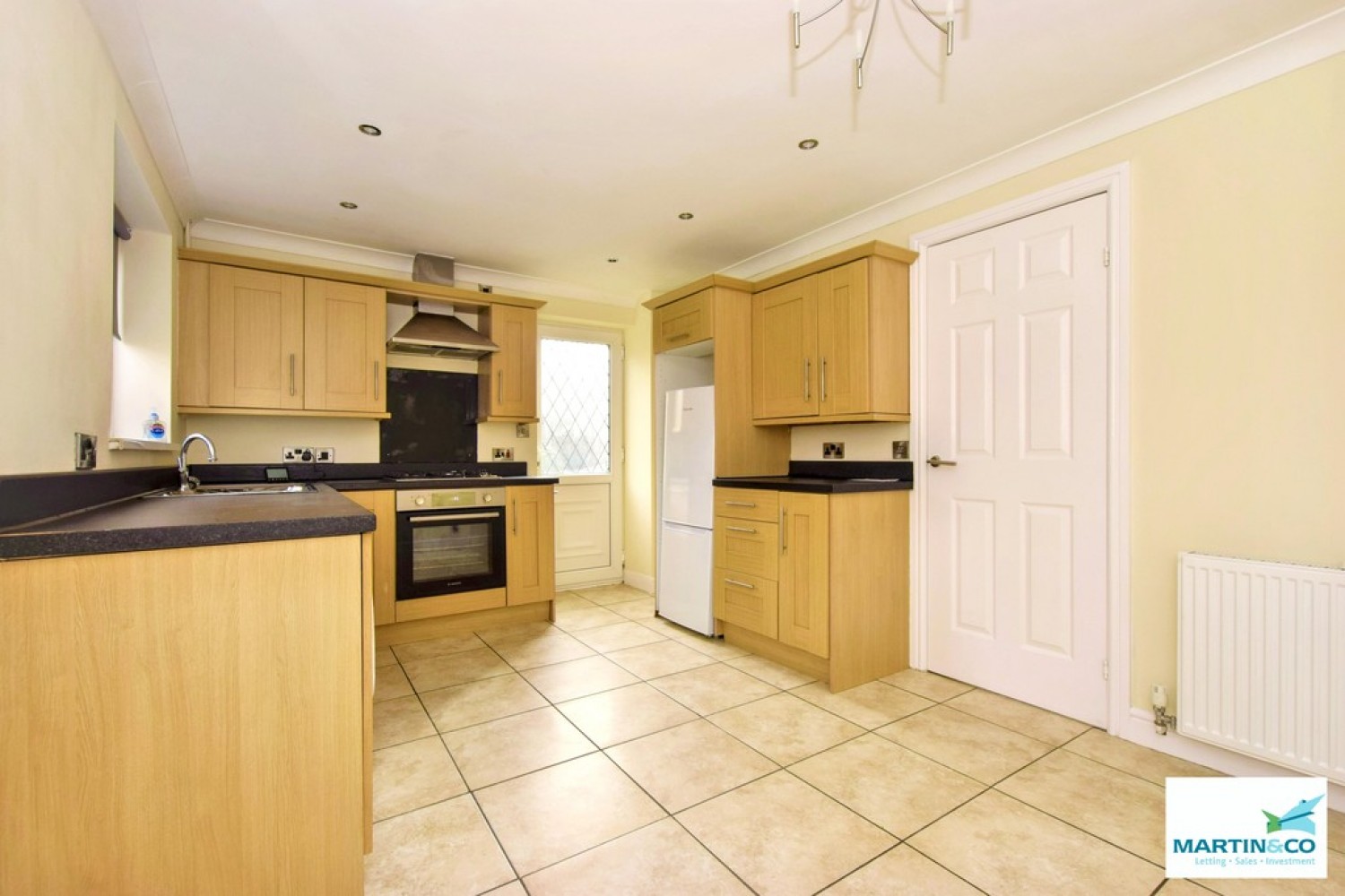 3 bedroom House for Letting Chesterton Drive, Galley Common, Nuneaton