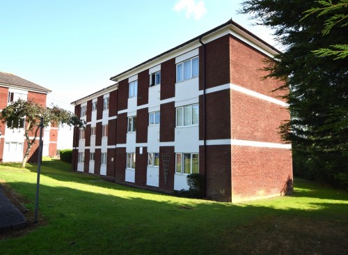 Deveron Court, Hinckley