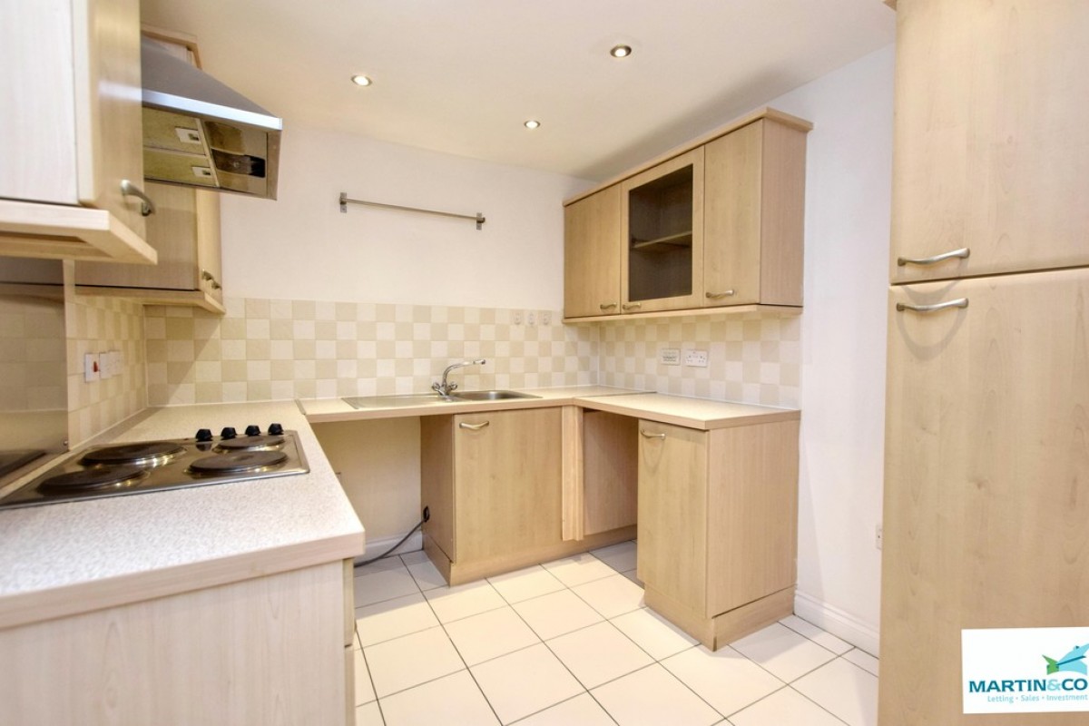 Weavers Court, Hinckley