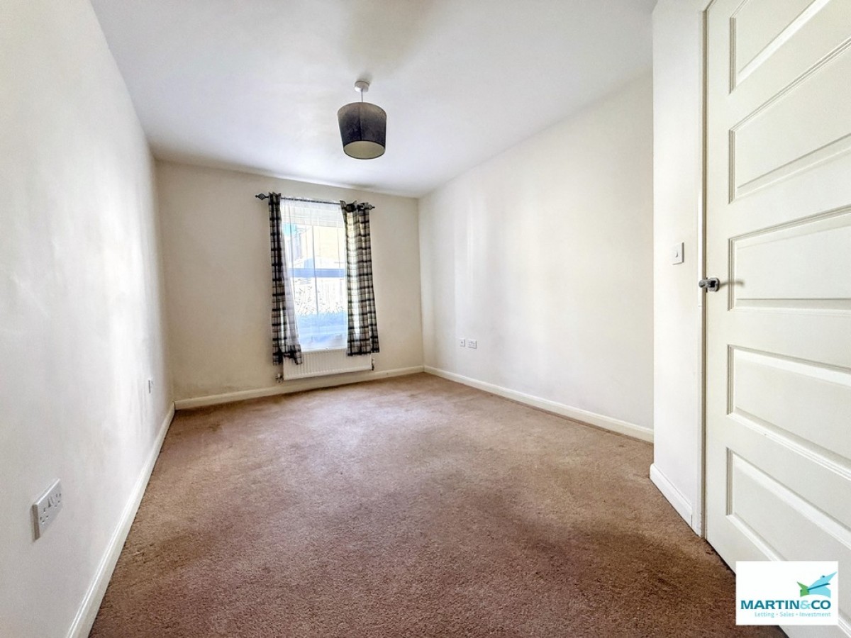 Edinburgh Road , Nuneaton