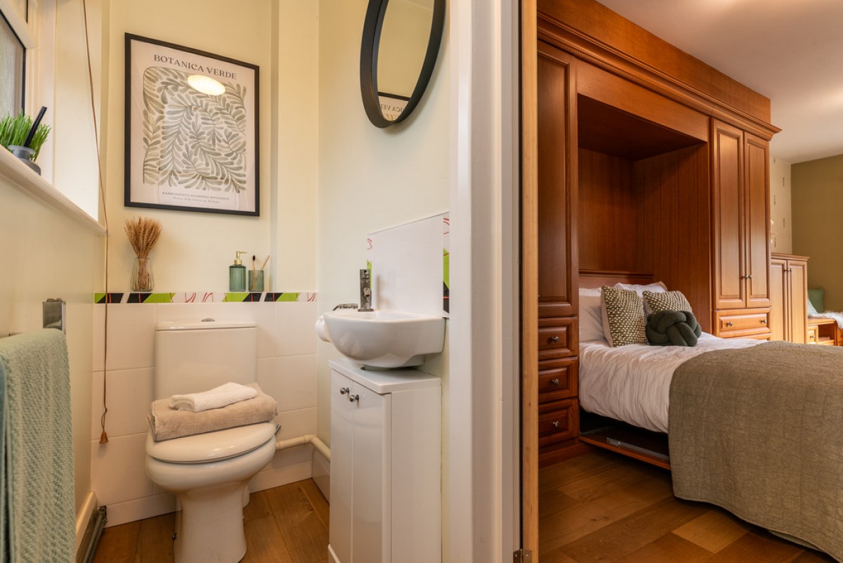 Ashby Road, Hinckley