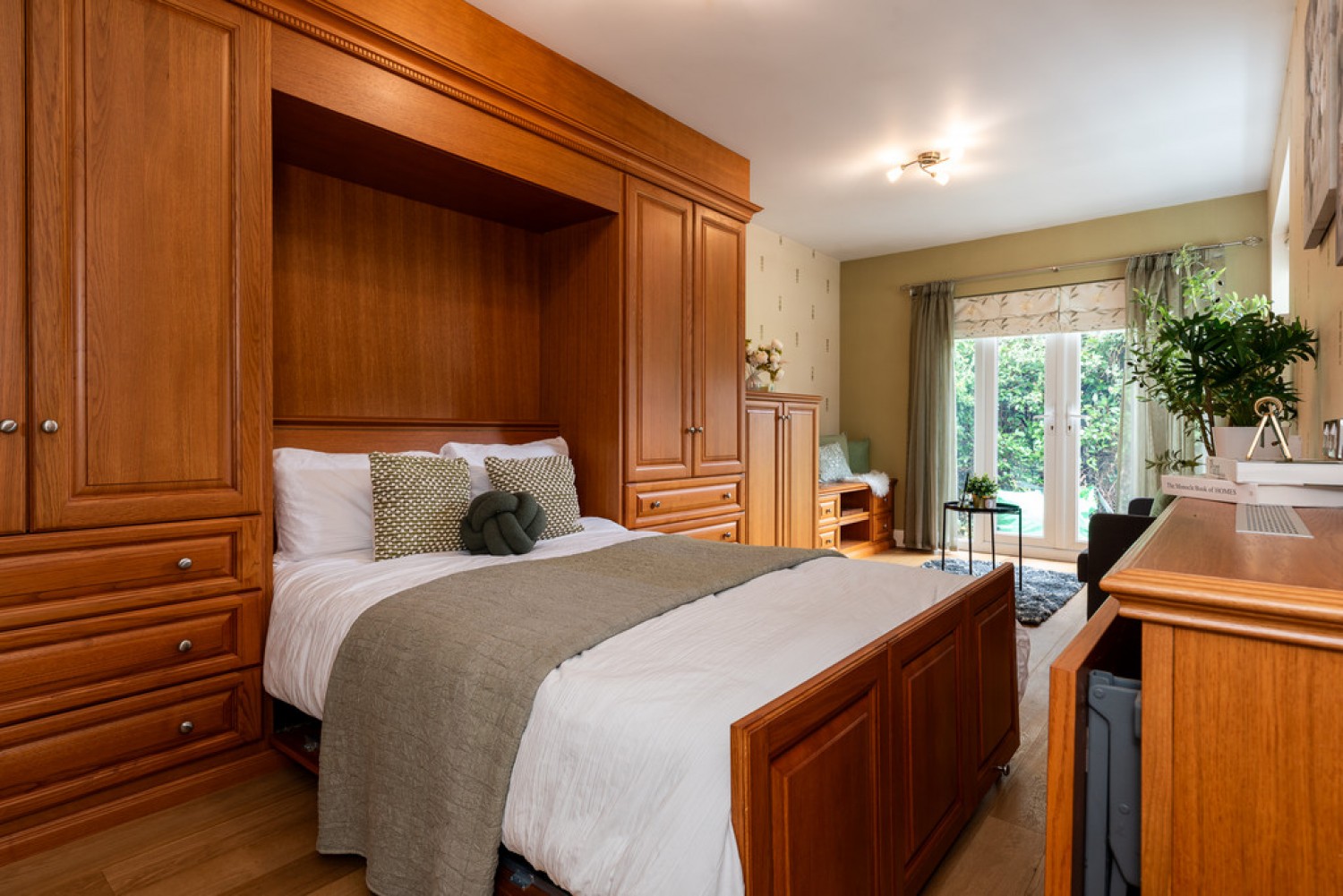 Ashby Road, Hinckley