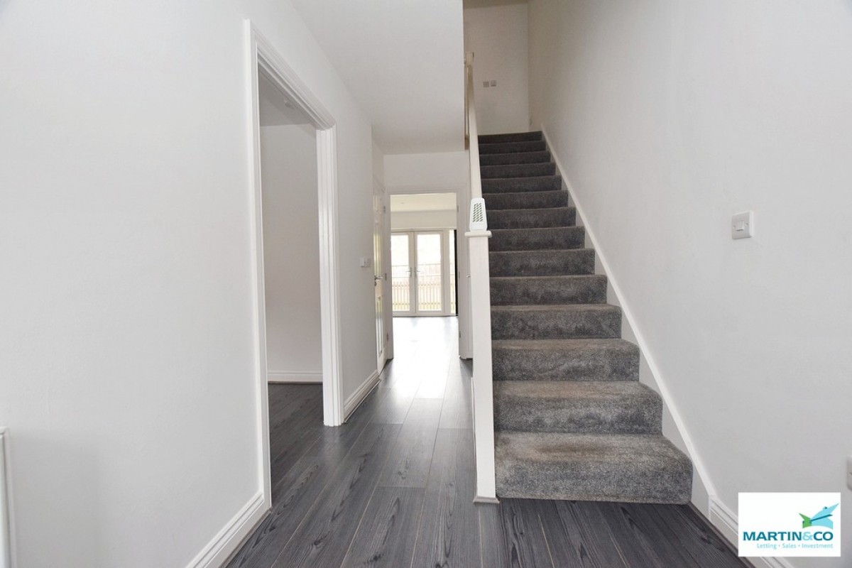 Co-Op Close, Barwell