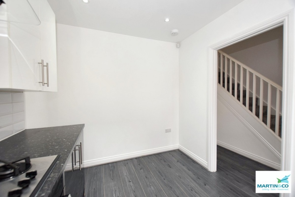 Co-Op Close, Barwell