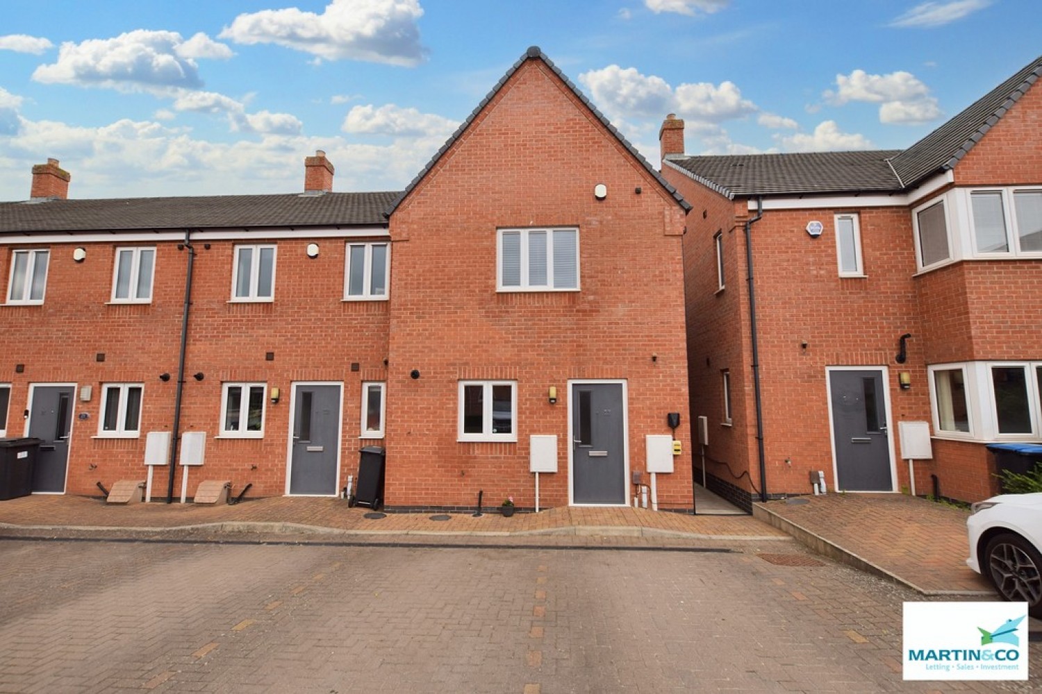 Co-Op Close, Barwell