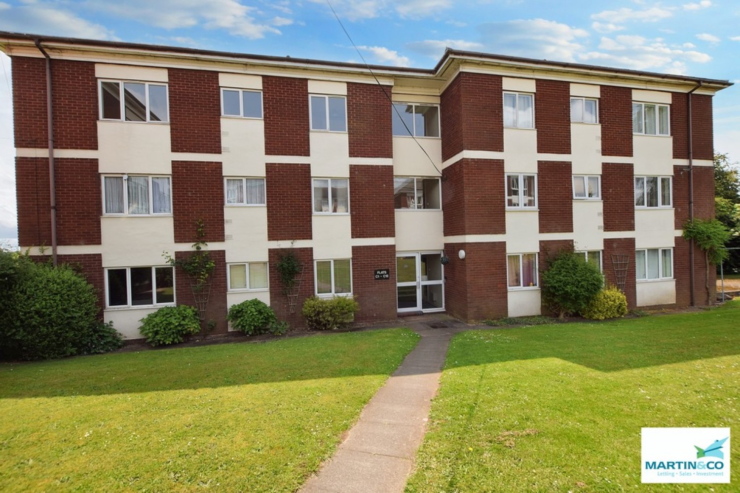 Deveron Court, Hinckley
