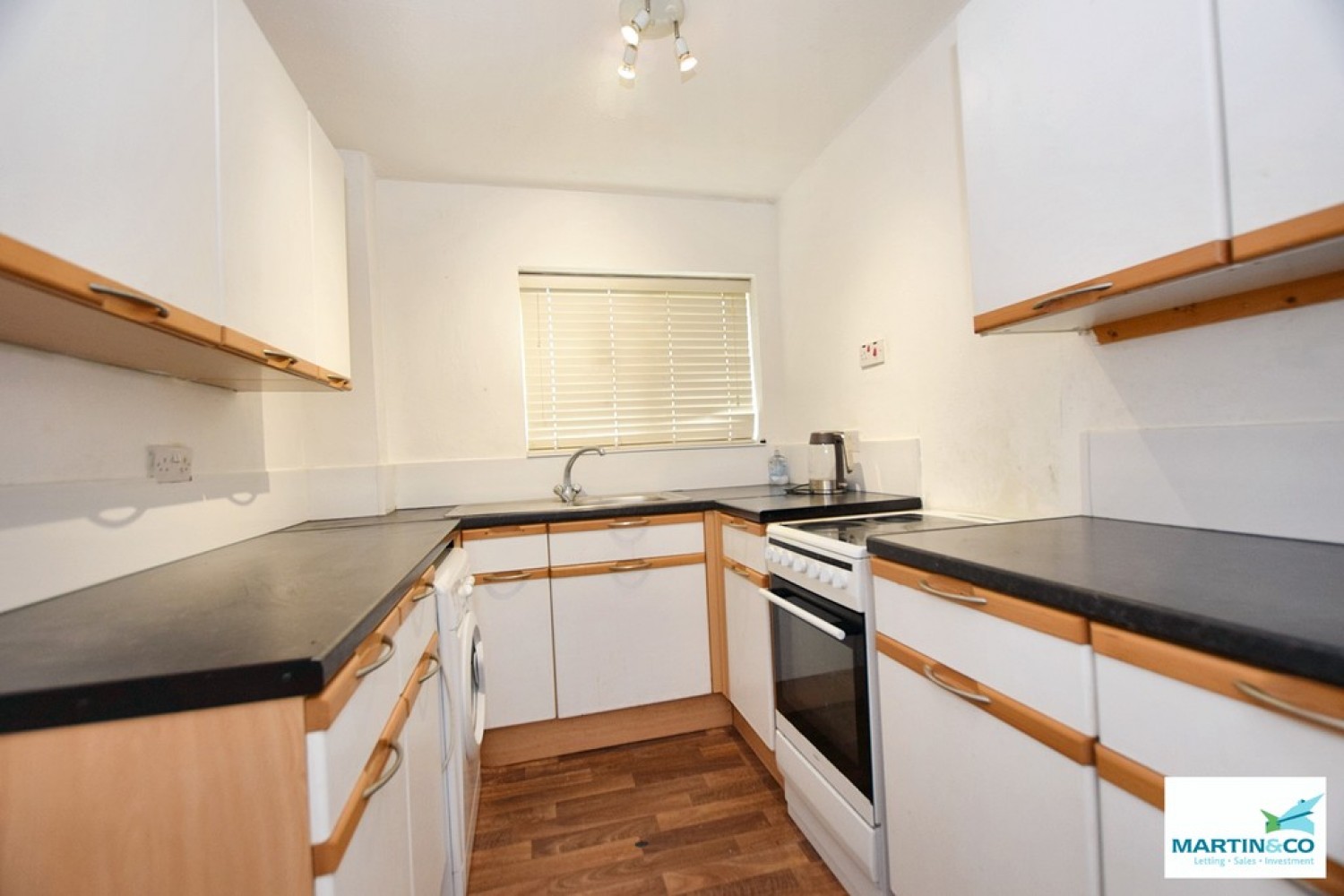 Deveron Court, Hinckley