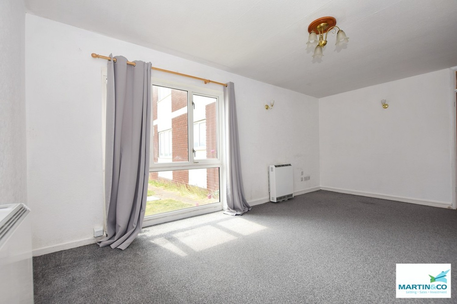 Deveron Court, Hinckley