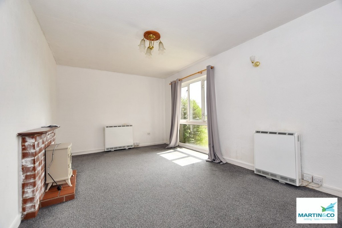 Deveron Court, Hinckley