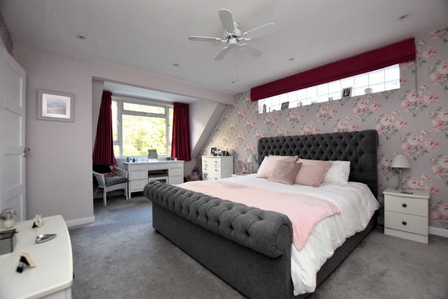 Hollycroft, Hinckley