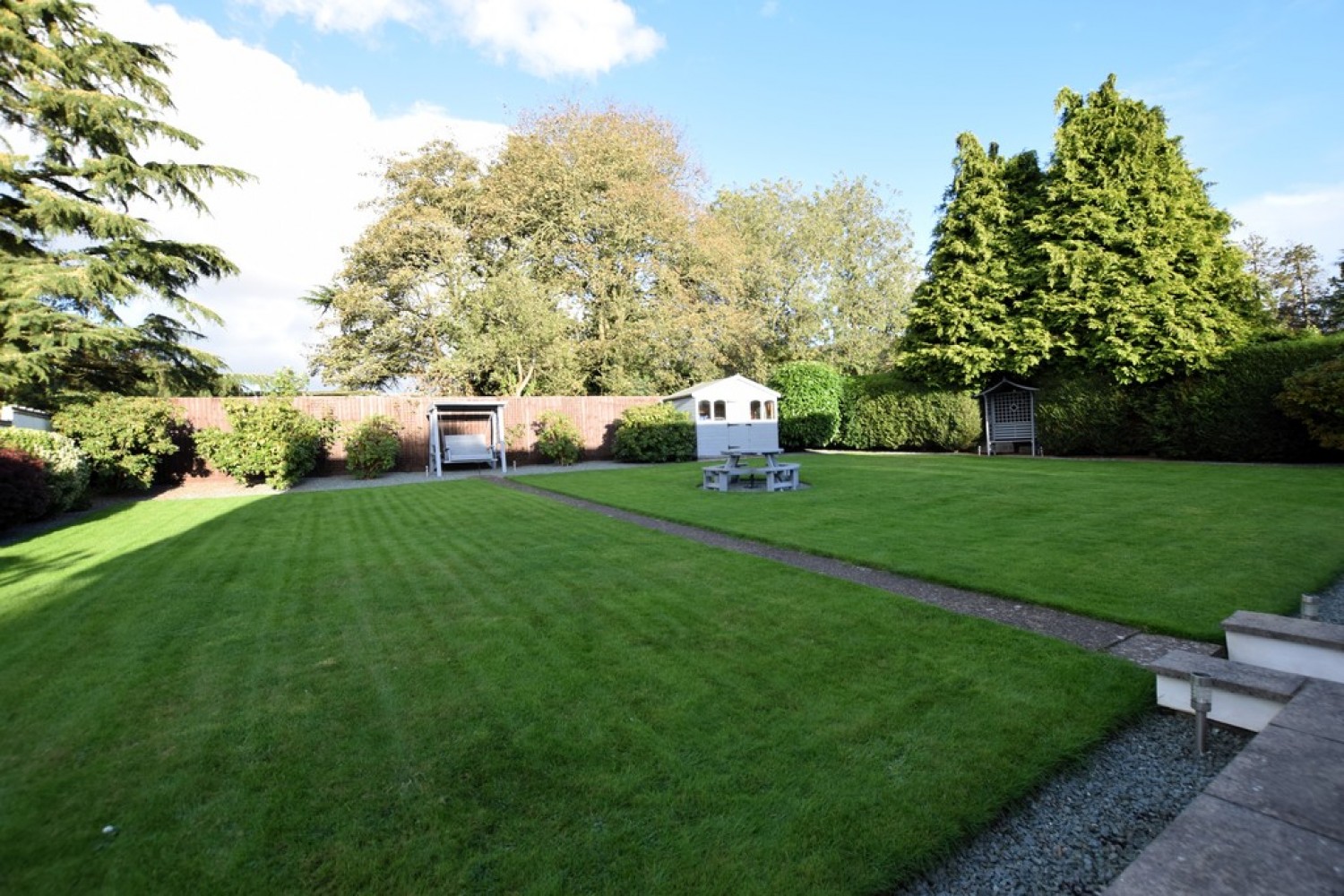 Hollycroft, Hinckley
