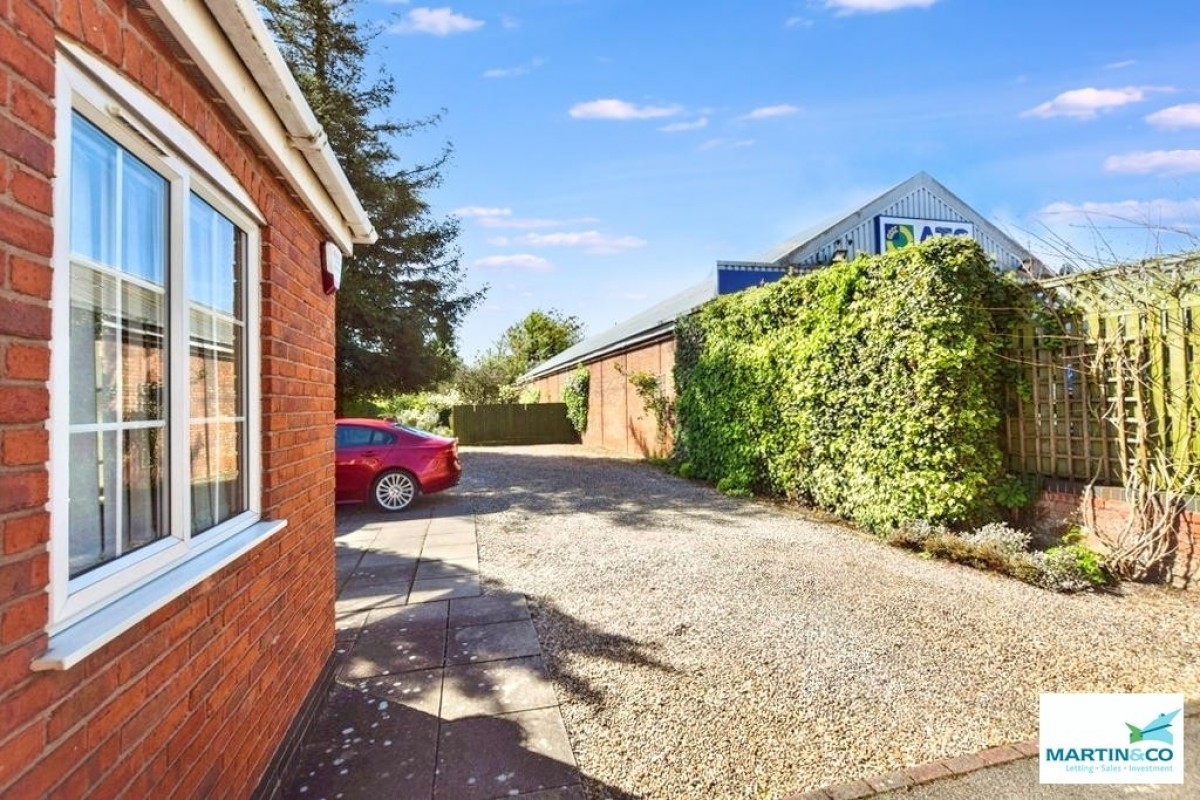 Leicester Road, Hinckley