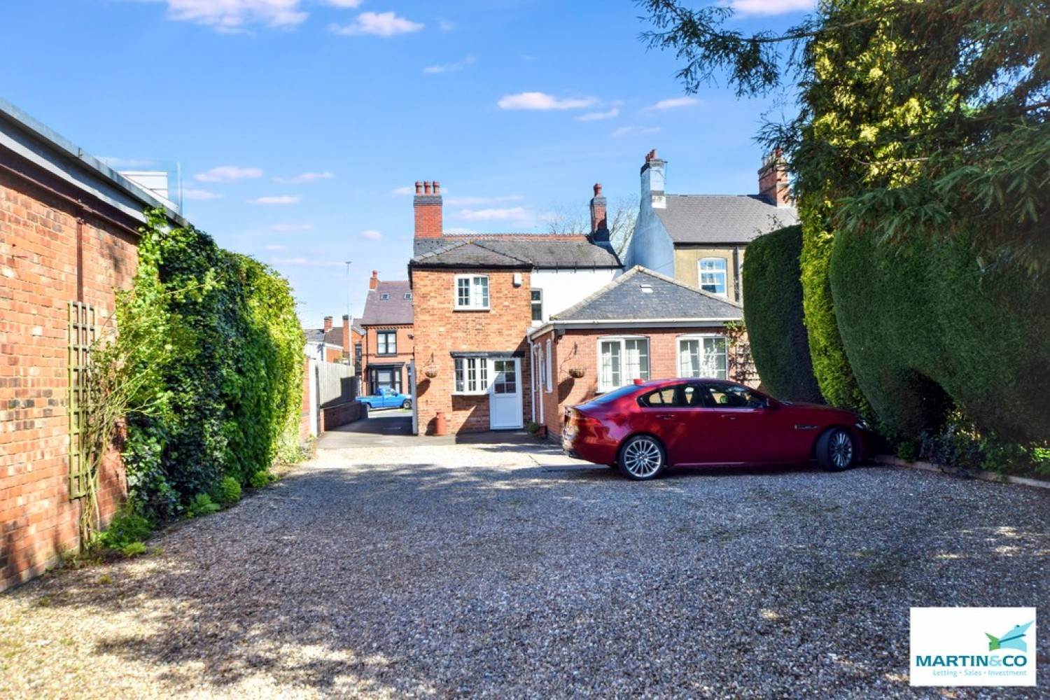 4 bedroom House for Sale Leicester Road, Hinckley