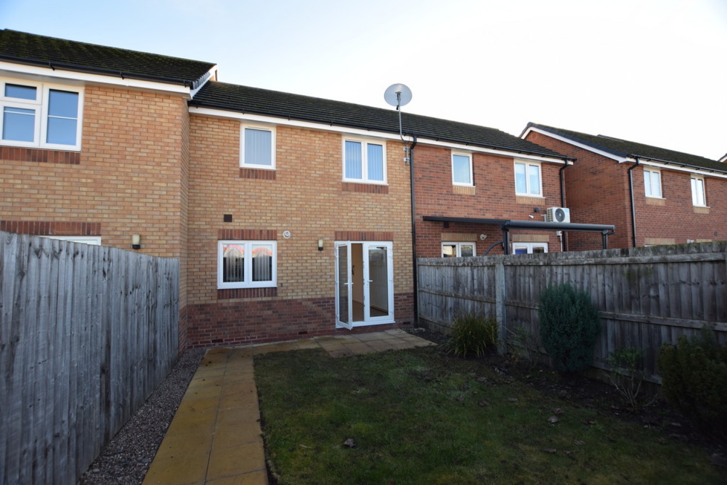 2 bedroom House for Letting St. Francis Close, Hinckley