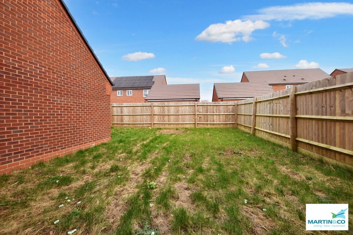 Hayloft Way, Nuneaton