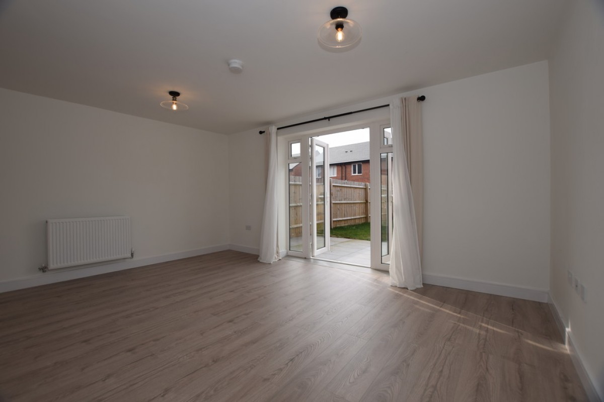 Tedder Grove , Nuneaton