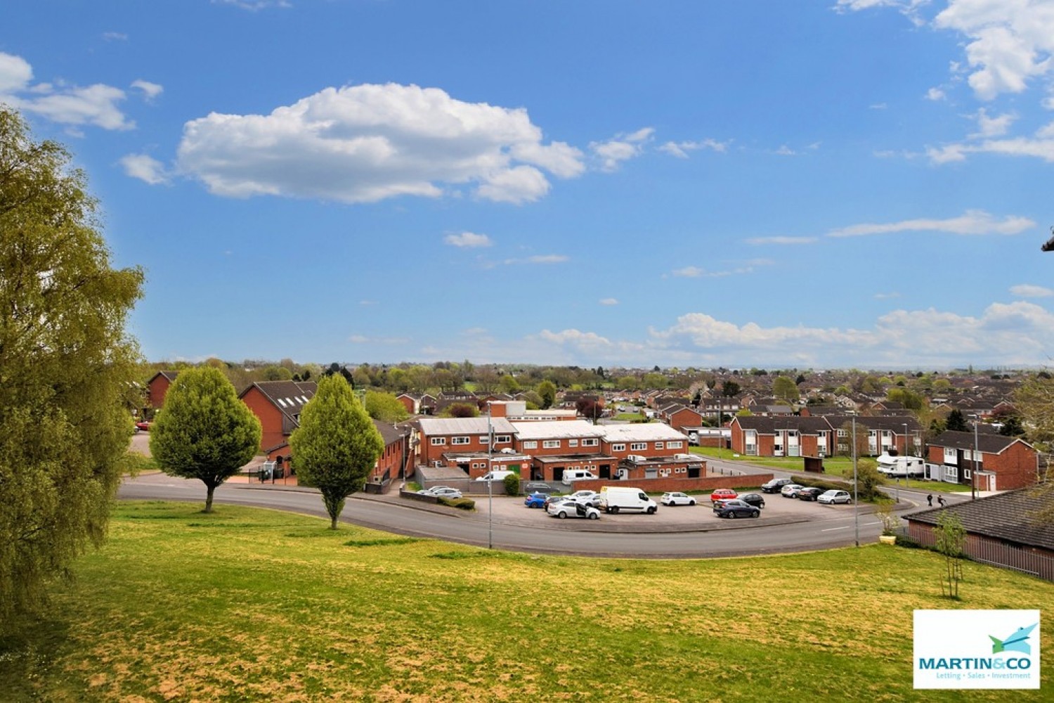 Deveron Way, Hinckley