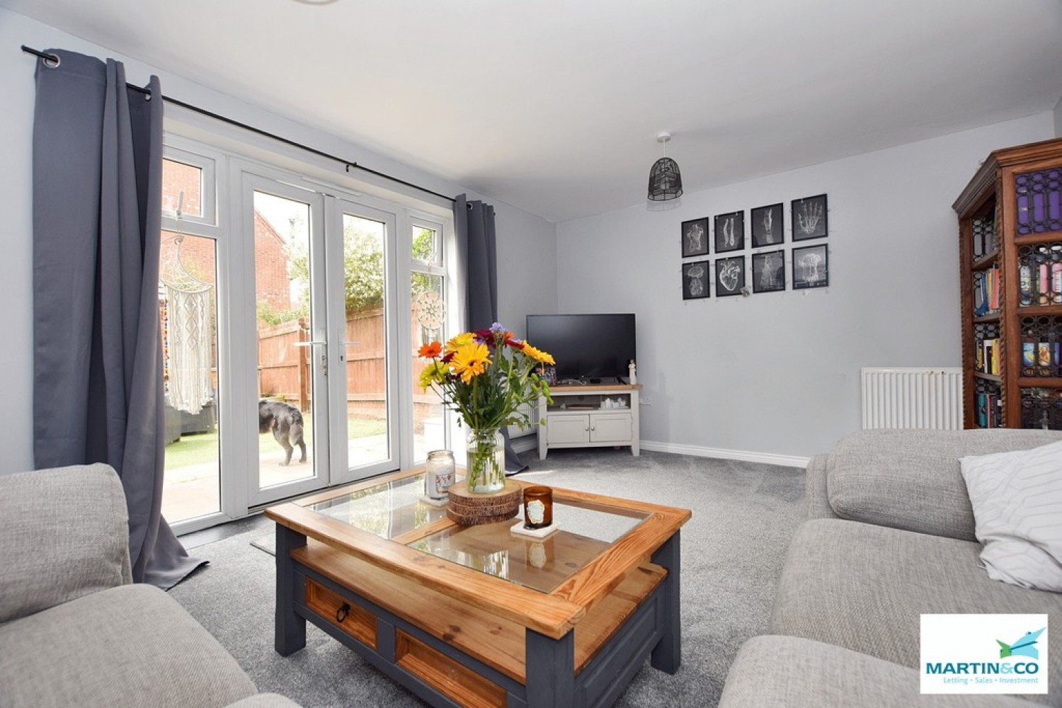 Sansome Drive, Hinckley