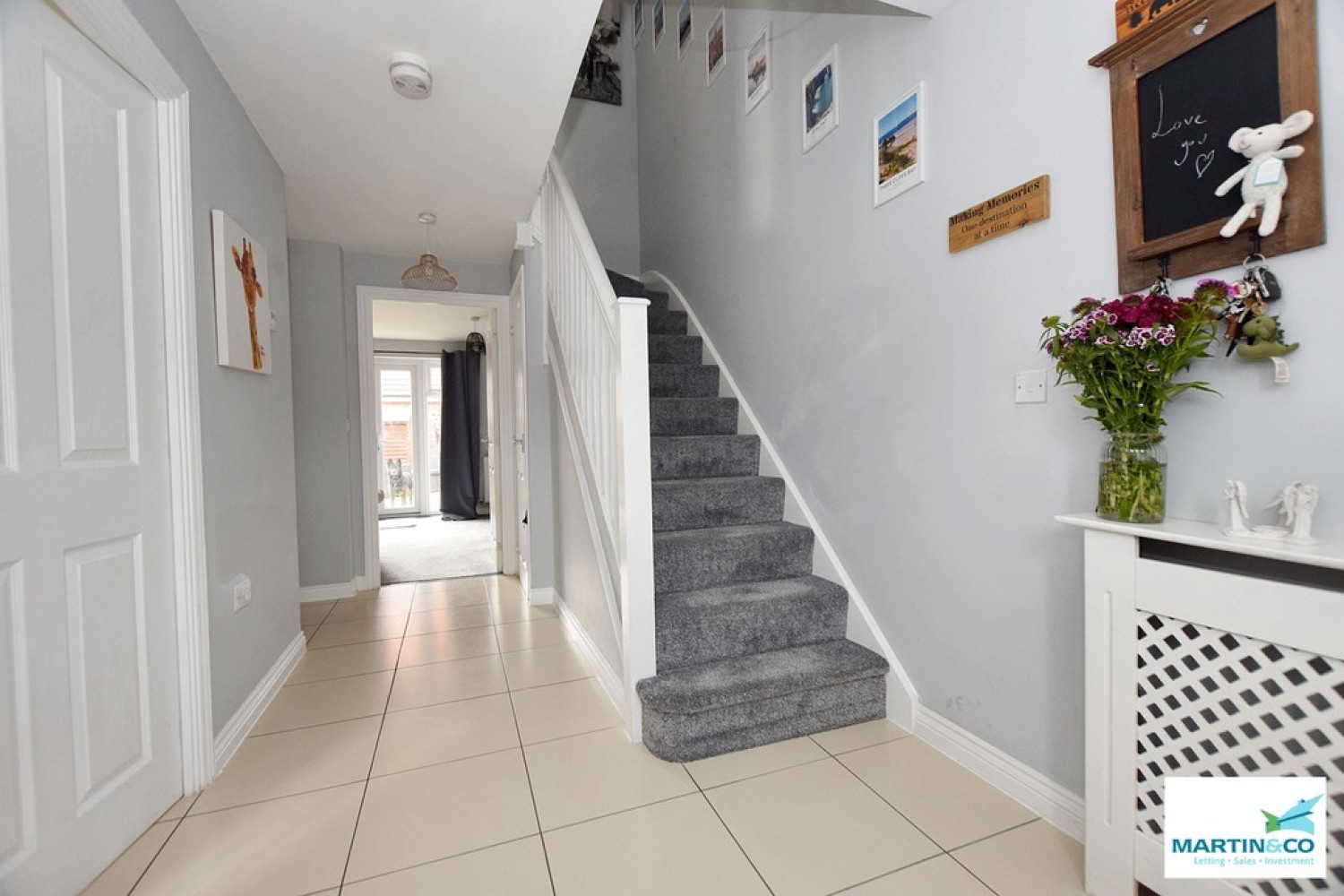 Sansome Drive, Hinckley