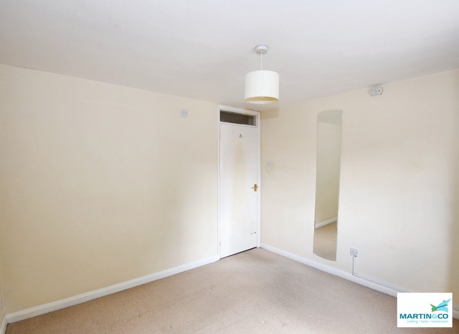 1 bedroom Flat for Sale Granville Gardens, Hinckley