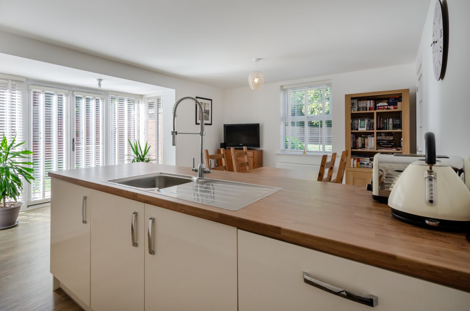 Gatcombe Close, Burbage