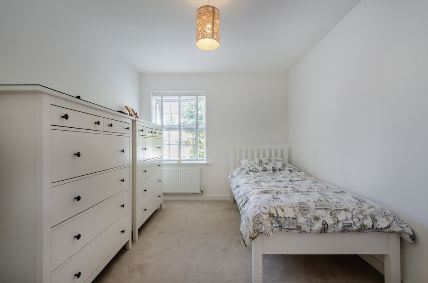 Gatcombe Close, Burbage