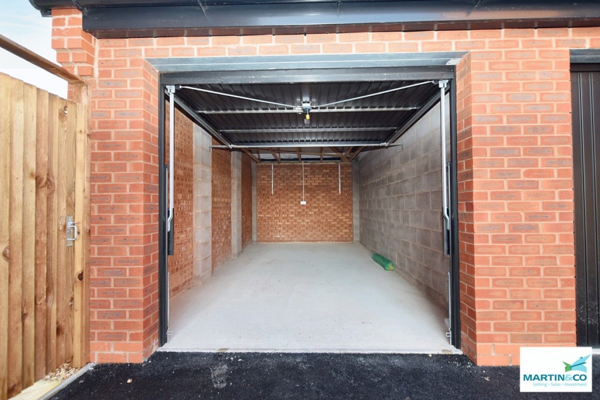 Hayloft Way, Nuneaton