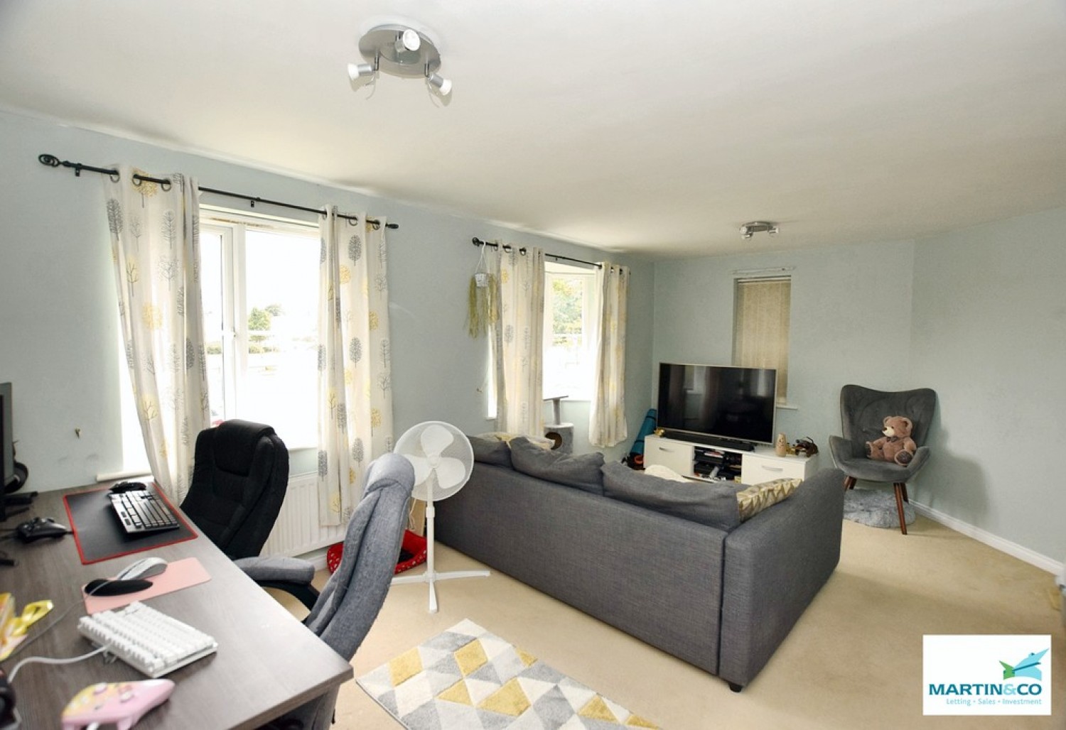 2 bedroom Flat in Spruce Road, Nuneaton