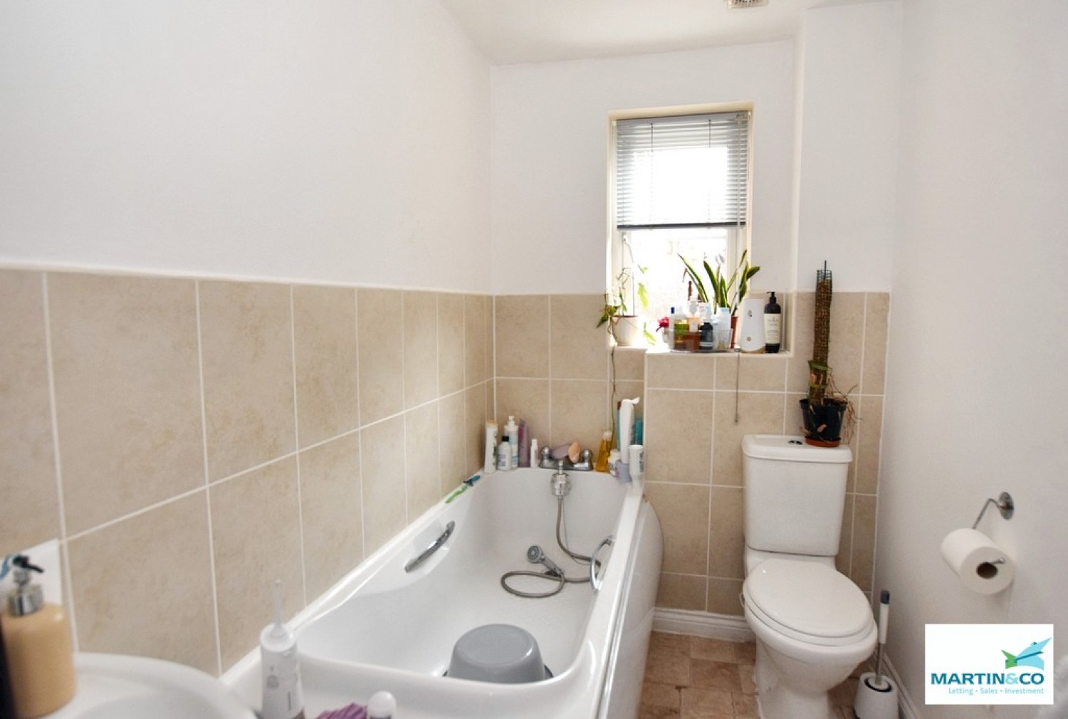 2 bedroom Flat in Spruce Road, Nuneaton