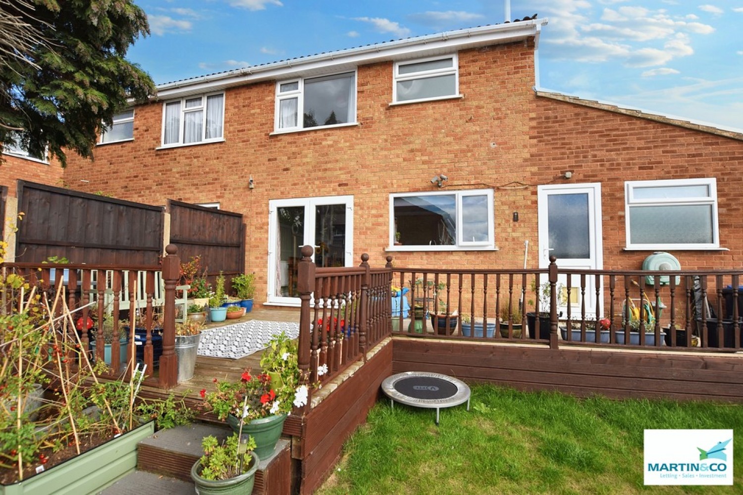 Fairacre Road, Barwell