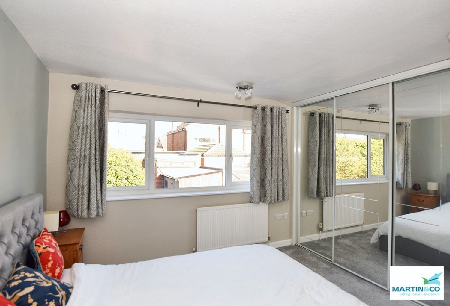 Southfield Road, Hinckley