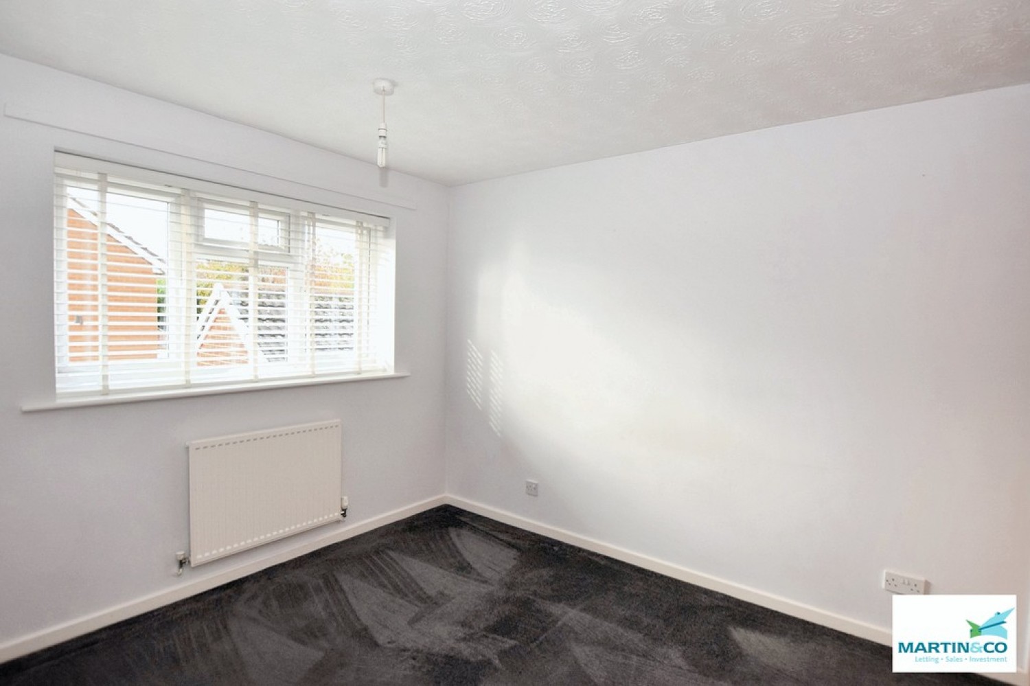 Hogarth Drive, Hinckley