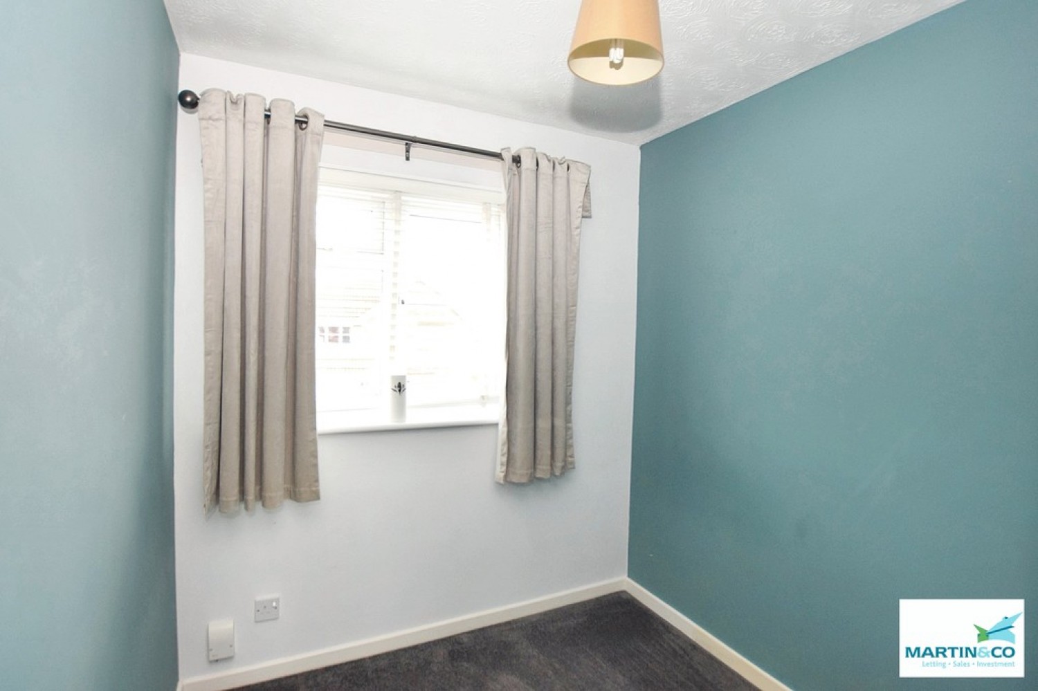 Hogarth Drive, Hinckley