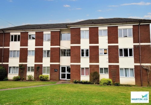 Deveron Way, Hinckley