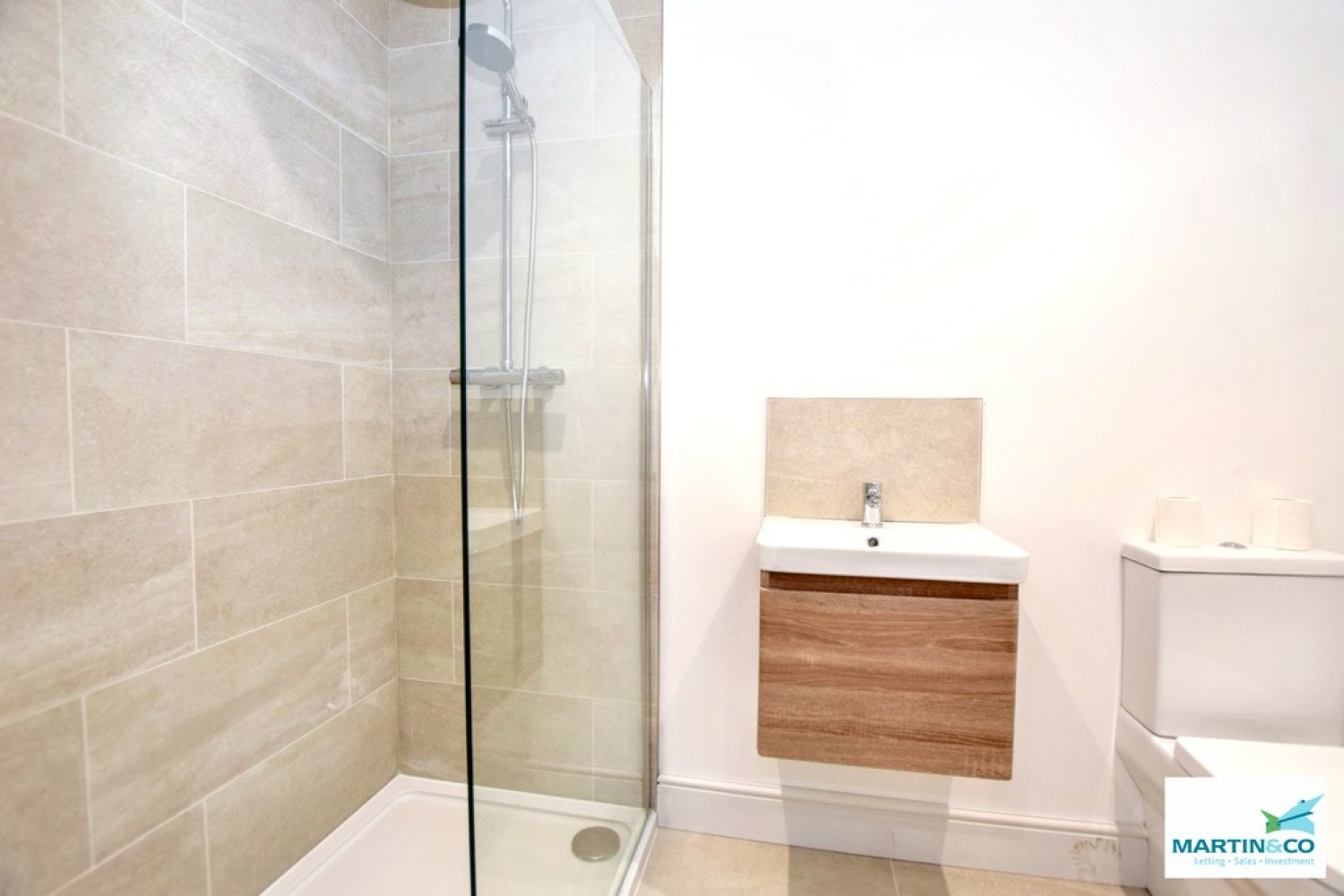 3 bedroom House in Welwyn Road, Hinckley