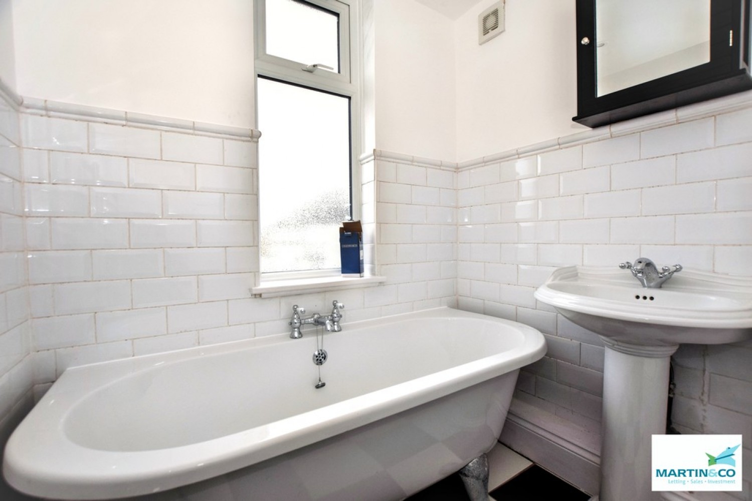 3 bedroom House in Welwyn Road, Hinckley