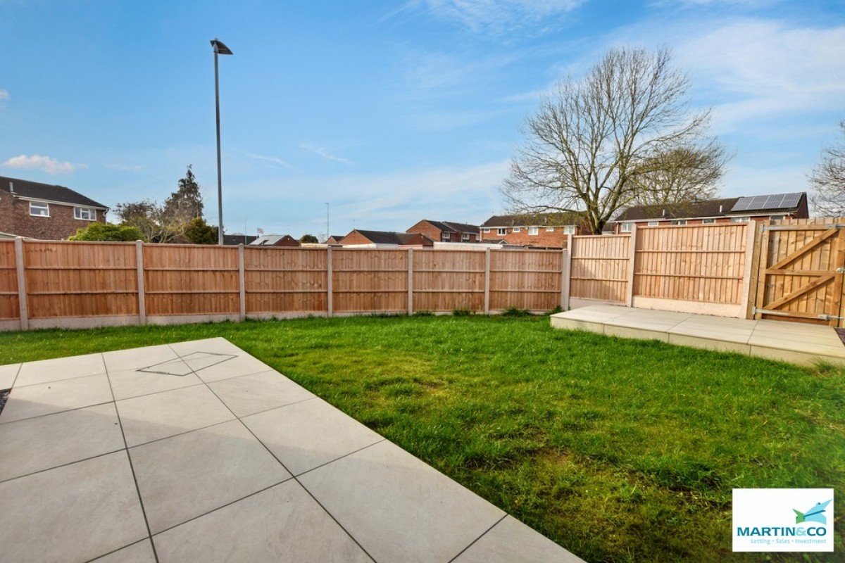 Roston Drive, Hinckley