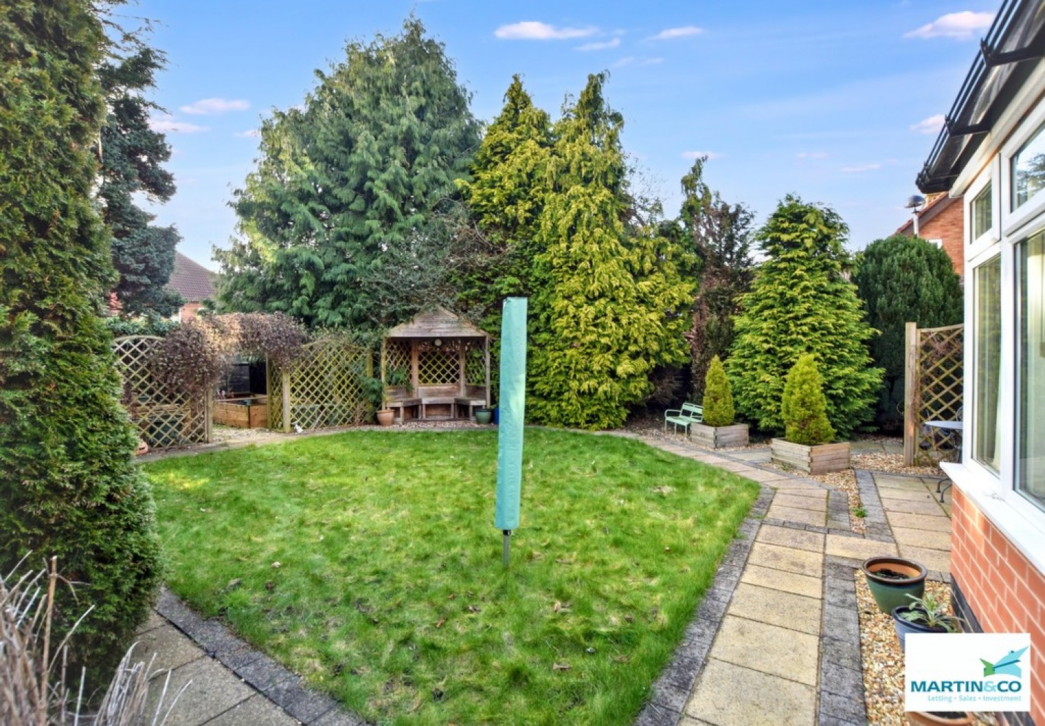 4 bedroom House for Sale John Nicholls Street, Hinckley