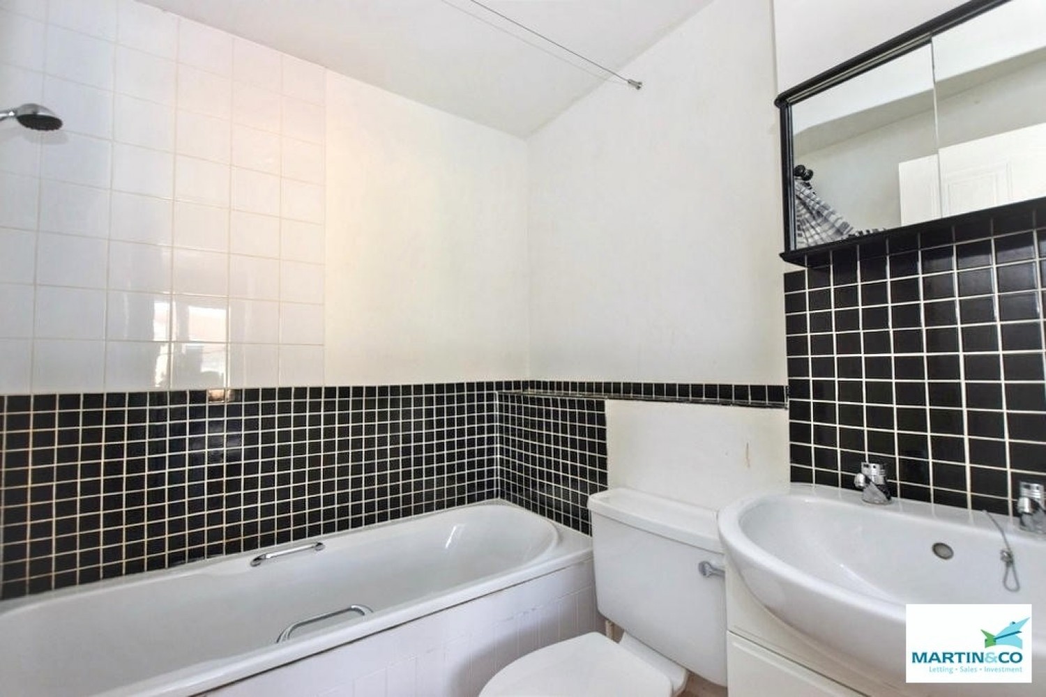 2 bedroom House for Letting Canalside, Longford