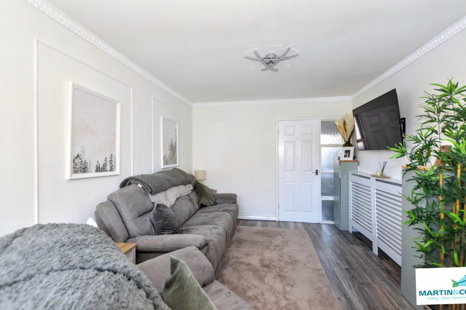 2 bedroom House for Sale John Nichols Street, Hinckley
