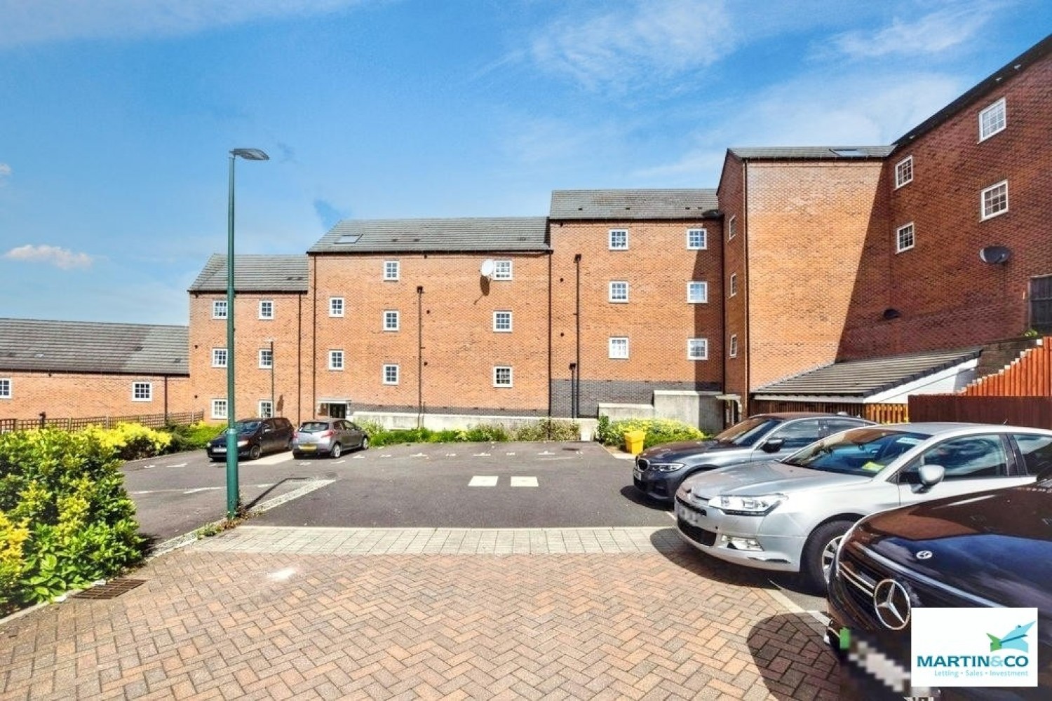 2 bedroom Flat for Sale Middleton House, Nuneaton