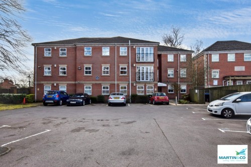 Queens Park Court, Hinckley