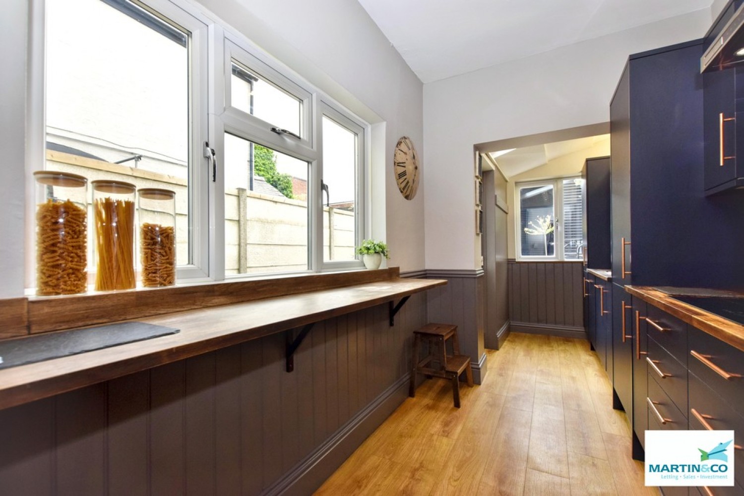 2 bedroom House for Sale Hollycroft, Hinckley