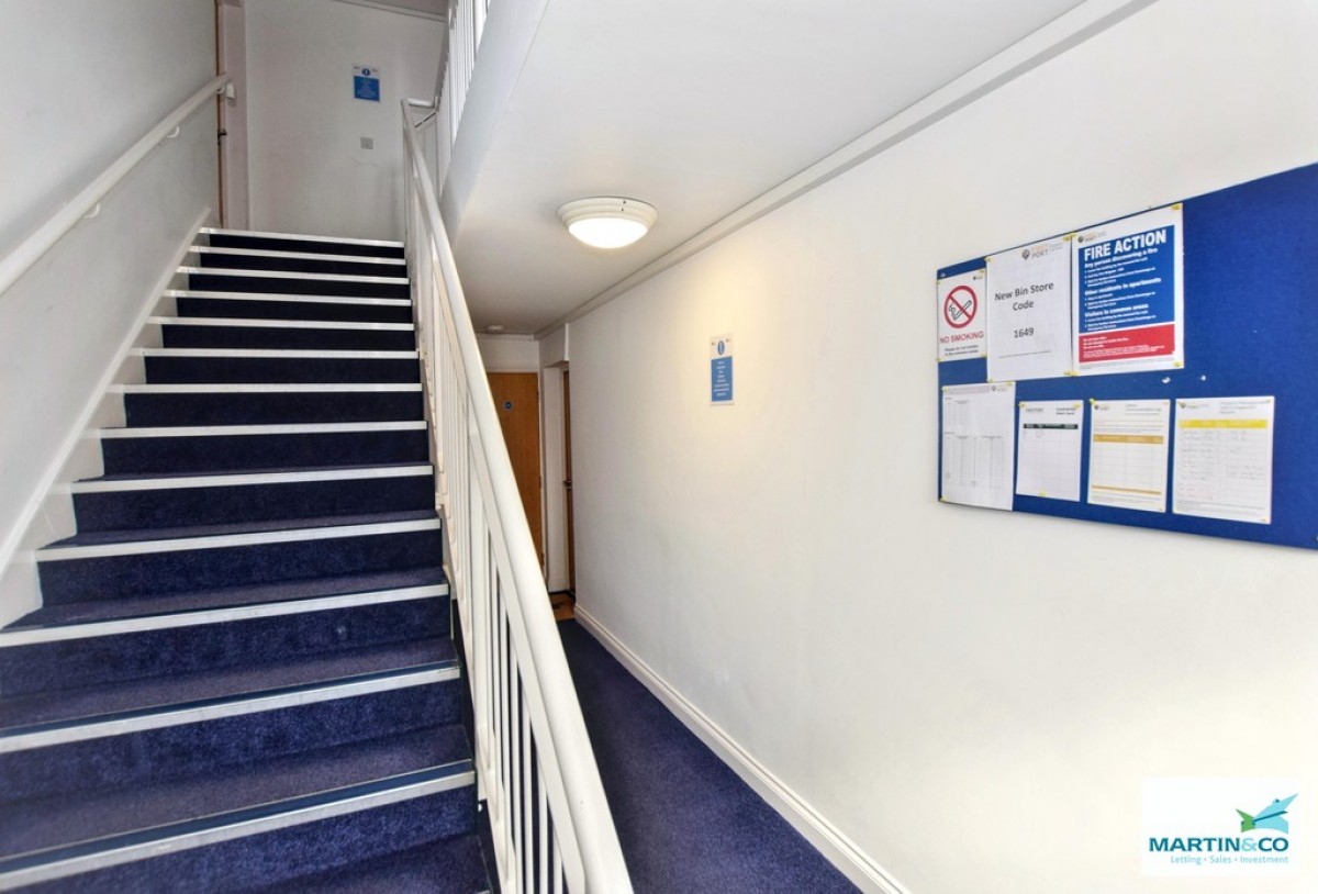 Weavers Court, Hinckley