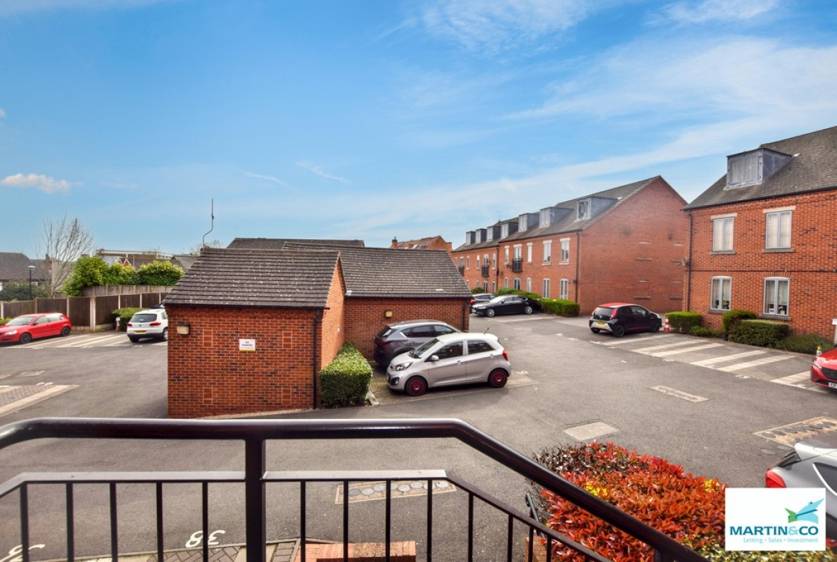 Weavers Court, Hinckley