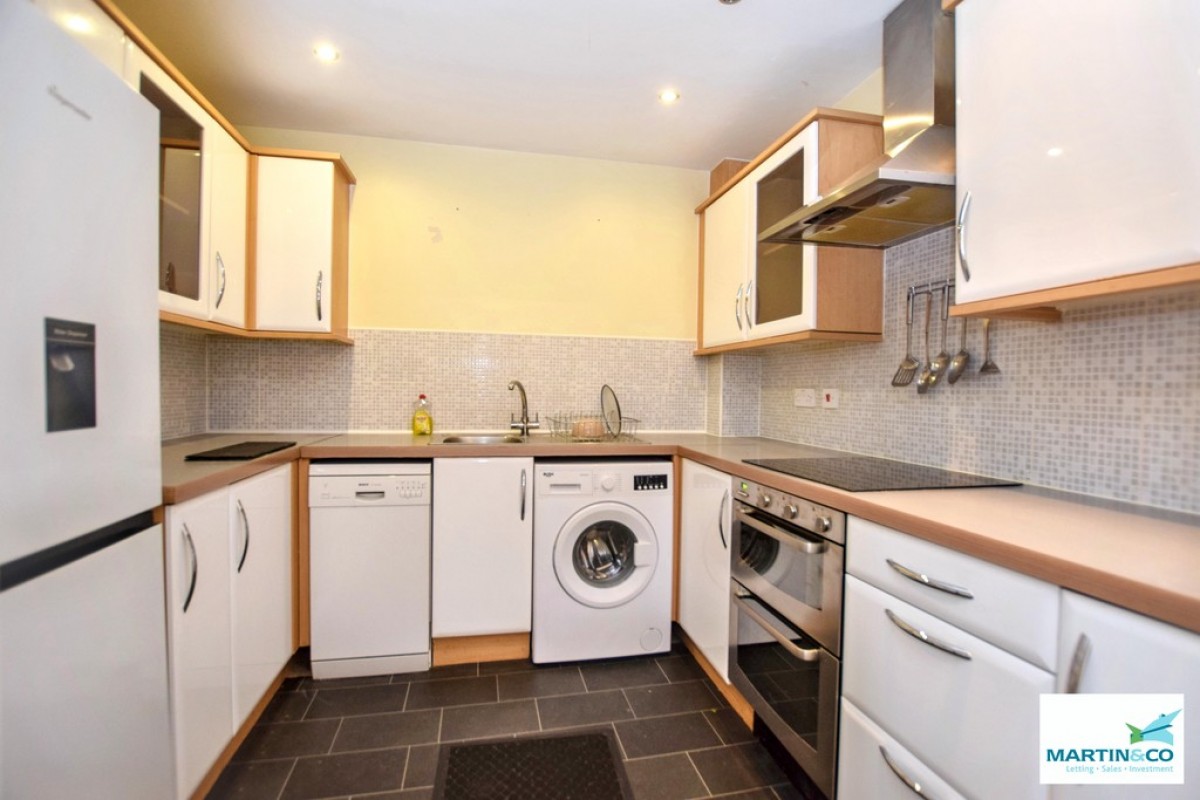 Weavers Court, Hinckley