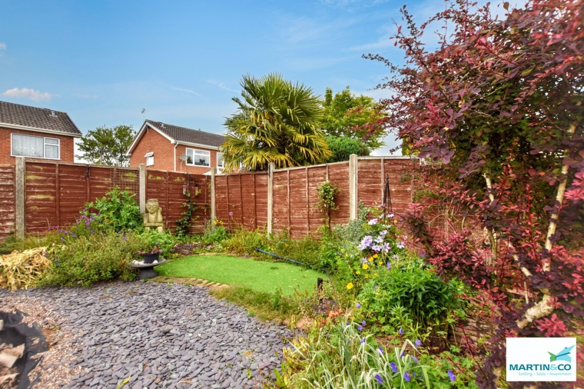 Lochmore Close, Hinckley