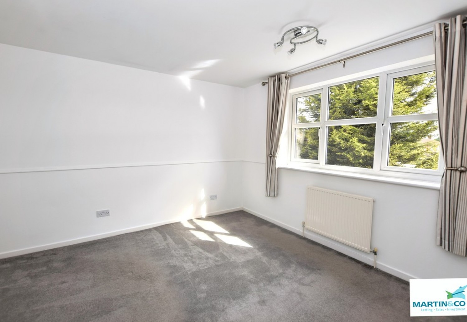 2 bedroom House for Sale Kinross Way, Hinckley