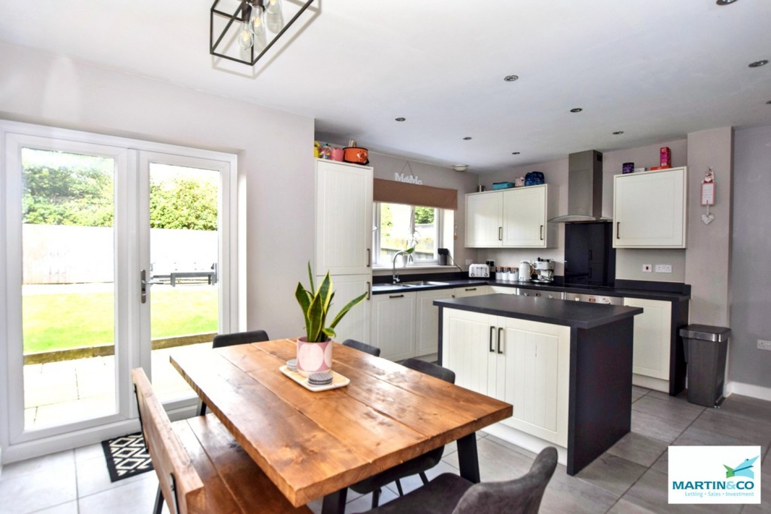 4 bedroom House for Sale Holywell Fields, Hinckley