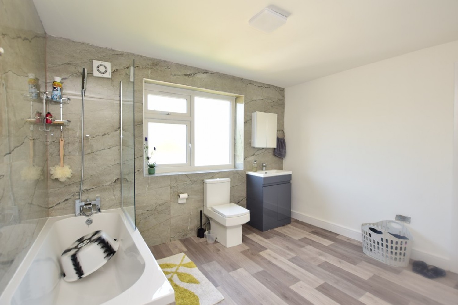 3 bedroom House for Sale Sapcote Road, Burbage, Hinckley